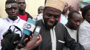 Dw hausa serving you news from nigeria, niger, chad, cameroon and ghana.kasar afirka ta kudu ta ci gaba da shirin rigakafin coronavirus bayan dakatar da rig. Motsa Jiki Na Mata A Ghana By Dw Hausa