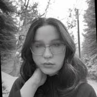 Vicky Tinsley's Instagram, Twitter & Facebook