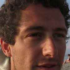 Victor Oswald's Instagram, Twitter & Facebook