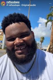 When Amber tries to stop Diesel from spending too much money at the club!  #God #Jesus #Jesusispoppin #Jesusbeenpoppin #kountrywayne  #letthatsizzleinyourspirit #helpisontheway #love #ambertai