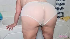 Granny Cameltoe Yoga Pants Porn Videos | xHamster