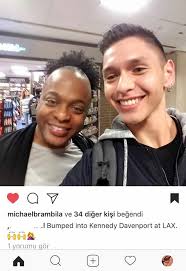 somebody bumped into Kennedy Davenport at LAX. : r/rupaulsdragrace