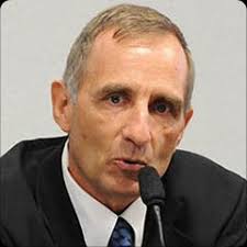 PARTICIPANTS' BIOGRAPHICAL SKETCHES