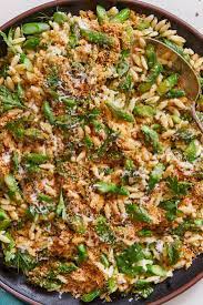 Lemony Orzo With Asparagus And Garlic Bread Crumbs Recipe Recipe Nyt Cooking Asparagus Recipe Vegetarian Dishes