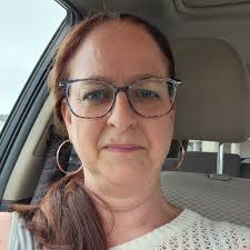 FROSTY THE SNOWMAN HAS BEEN STOLEN • Not Cool. He was Santa's companion in  the eye-catching holiday display in front of the historic Seldomridge house  at the intersection of Broad and