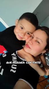 Iris Salinas (@iris.salinas62)’s videos with sonido original