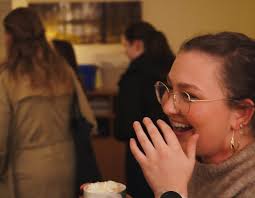 Before you continue, it's helpful for you to know these key points.  Successful applicants must: • Already have the right t