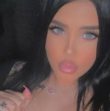 Is severe pain normal after gallbladder removal?