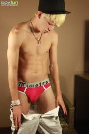 Angel Villanueva – Dirty Boy Reviews