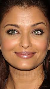Aish Actress Aishwarya Rai Aishwarya Rai Pictures Beautiful Bollywood Actress