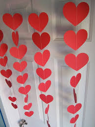 Heart Paper Garland Valentine S Day Decorations Red Etsy Diy Valentines Decorations Valentine Decorations Valentines Day Decorations