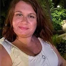 Ashley Rininger's Instagram, Twitter & Facebook