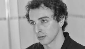 Evan Mix's Glare Cursed delivers narrative pop with a theatrical twist