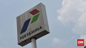 Pertamina adalah hasil gabungan dari perusahaan pertamina dengan permina yang didirikan pada tanggal 10 desember 1957. Pertamina Beberkan Beda Tugas Holding Dan Subholding