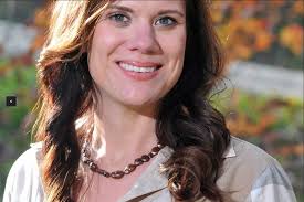 Leta Mcdaniel's Instagram, Twitter & Facebook