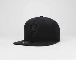 The location of the football makes the logo special and modern, showing the strong yet vivid and playful character of the club and making it stand out. Fc Basel Lgoo Black On Black Snapback The Goal Collection By L L