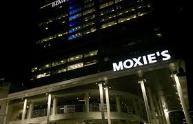 16% fat, 49% carbs, 34% protein. 10 Things To Eat At Moxie S It S Not Hou It S Me