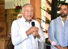 Andrés Bautista García ministro administrativo de la Presidencia. Como ya  es tradición cada año, nos volvemos a encontrar para compartir en alegría y  fraternidad, con nuestros apreciados comunicadores y periodistas de mi