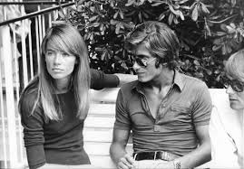 Francoise hardy — l'amour d'un garcon 02:16. Guy Walters On Twitter If You Can Think Of A Cooler Couple Than Jacques Dutronc And Francoise Hardy Then I D Like To Know