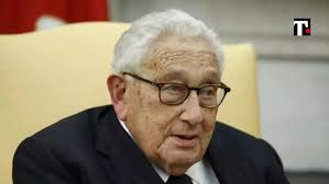 David e Elizabeth, chi sono i figli di Henry Kissinger: vita privata,  carriera, età