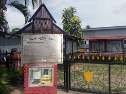 Langkawiwildlife park & bird paradise. Beras Terbakar Di Padang Matsirat Langkawi Percutian Bajet