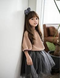 Coiffure munion 60 idées géniales pour les petites. Coiffure Petite Fille 90 Idees Pour Votre Petite Princesse Mode De Petite Fille Robe Enfant Mode Pour Nourrissons