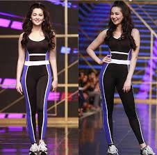 We did not find results for: Hania Amir Skin Tight Outfit By Nomi Ansari Trolled On Social Media