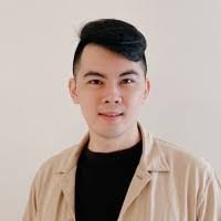 Elvis Li's Instagram, Twitter & Facebook