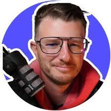 Steve Toste's Instagram, Twitter & Facebook