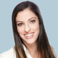 Beth Luken's Instagram, Twitter & Facebook