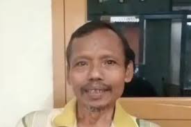 Mau dibuang ibunya, bayi ini diadopsi petugas pemadam kebakaran