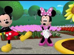 Michi si piloti de curse. SecvenÅ£Ä Lotus FustÄ Desene Cu Mickey Mouse In Romana Youtube Tinerifermieri Ro