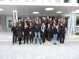Dabei stehen die wertschätzung jedes einzelnen menschen und das eingehen auf seine. Intro Diakonische Stadtarbeit Elim