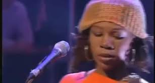 India Arie performing 'Brown Skin' 2001 ✨