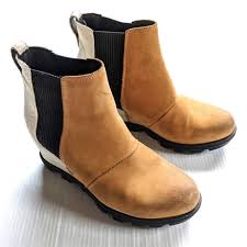 Dec, 20 2020 i normally wear a size 7 and purchased these in 7.5 according to reviews and glad i did. Sorel Joan Of Arctic Wedge Ii Chelsea Boots Camel