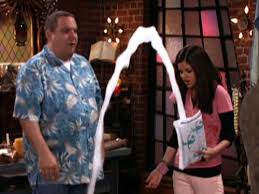 Wizards of waverly place actor david henrie was arrested for bringing a loaded gun into lax airport. Wizards Of Waverly Place Alex In The Middle Tv Episode 2008 Imdb