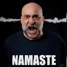 Sara Render (@SaraRender)