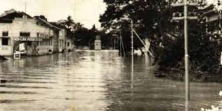 Berikutan banjir yang berterusan sehingga awal bulan januari, bekalan makanan yang ada terpaksa dicatu, dengan bekalan beras yang sanga. Banjir Besar Di Perak Pada Tahun 1926