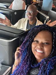 Shannon “QueenShanShan” (@queenshanshan) • Instagram photos and videos