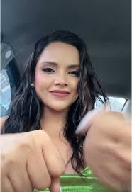 The Entertainment Journey with Evelyn Vanessa Calderon