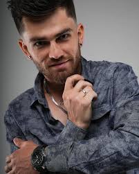 Luis Avellaneda (@luisavellaneda_94) • Instagram photos and videos