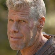 Ron Perlman (I)