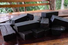 Ini mengingat bahwa kayu tersebut untuk. Mengenal Kayu Eboni Si Hitam Dari Sulawesi Yang Berharga Mahal
