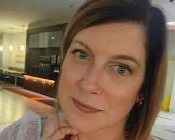 Tonya Dehart's Instagram, Twitter & Facebook