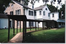 This article covers the following topics: Elvis Presley S Graceland 3764 Elvis Presley Boulevard