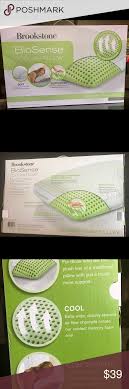 Biosense Memory Foam Pillow For Side Sleepers Brookstone Biosense Cool Air Pillow Biosense Memory Foam Is Designed To Help Support All Sleepers And Conforms To The Precise Air Pillow Brookstone Cool Stuff