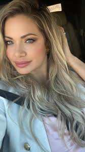 Janelle Pierzina (@janellepierzina) • Instagram photos and videos