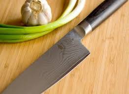 La Serie Des Couteaux Shun De Kai Fait Partie Des Gammes De Couteaux Damasses Les Plus Larges Du Monde Et A Un Succes Inegale Aupres De L Elite Des Chefs Cuisin