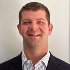 I'm happy to announce that I'll be joining the team at Nextdoor in  September to lead partner marketing efforts! Leaving the sports industry  was a tough decision but I'm excited for my