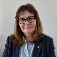 30+ "Debbie Hewett" profiles